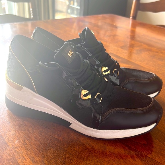 Micheal Kors runners - Picture 2 of 4